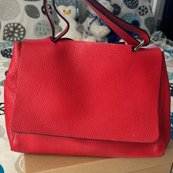 RED Italian handbag - Picture 2 of 9
